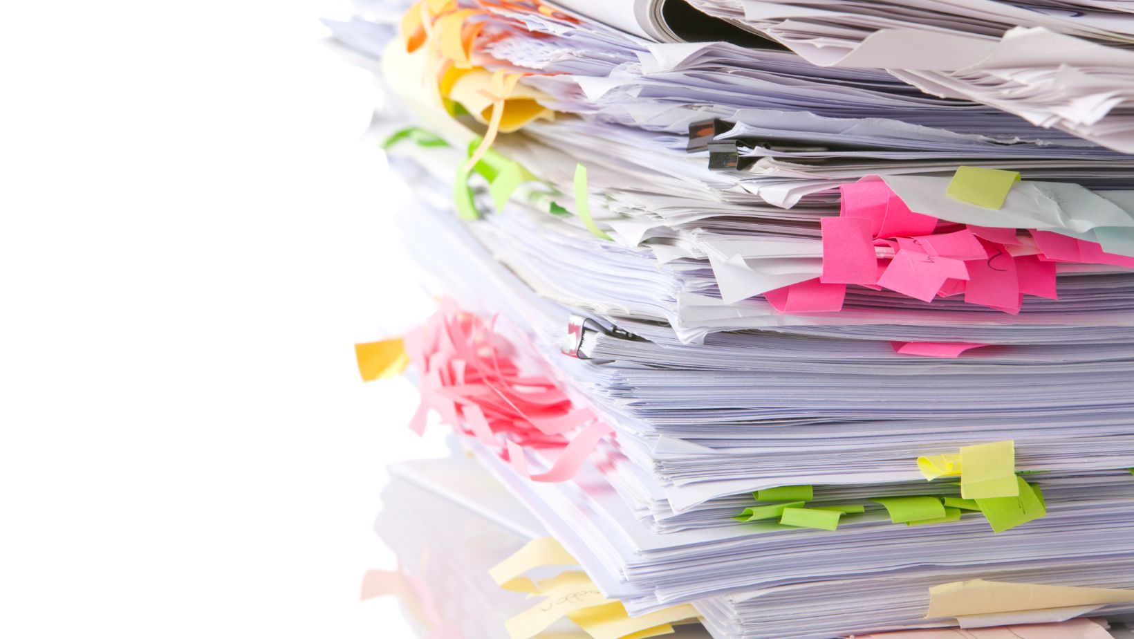 Declutter and Refresh Your Ultimate Guide to a Summer Document Purge